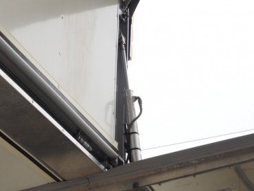 三菱ふそう ファイター 冷凍ウイング 中型 PA-FK61F 年式 H18 [写真17]