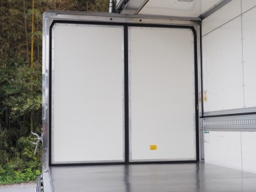 三菱ふそう ファイター 冷凍ウイング 中型 PA-FK61F 年式 H18 [写真16]