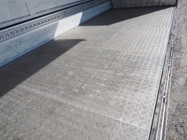 三菱ふそう ファイター 冷凍ウイング 中型 PDG-FK61F 年式 H19 [写真14]