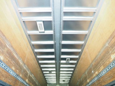 いすゞ ギガ ウイング車 大型 PDG-CYJ77W8 年式 H21 [写真25]