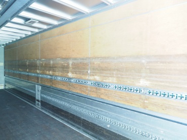 いすゞ ギガ ウイング車 大型 PDG-CYJ77W8 年式 H21 [写真28]