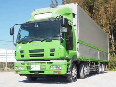 いすゞ ギガ ウイング車 大型 PDG-CYJ77W8 年式 H21 [写真01]