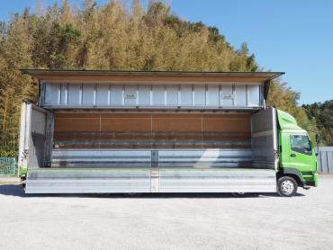 いすゞ ギガ ウイング車 大型 PDG-CYJ77W8 年式 H21 [写真11]