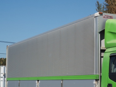 いすゞ ギガ ウイング車 大型 PDG-CYJ77W8 年式 H21 [写真09]