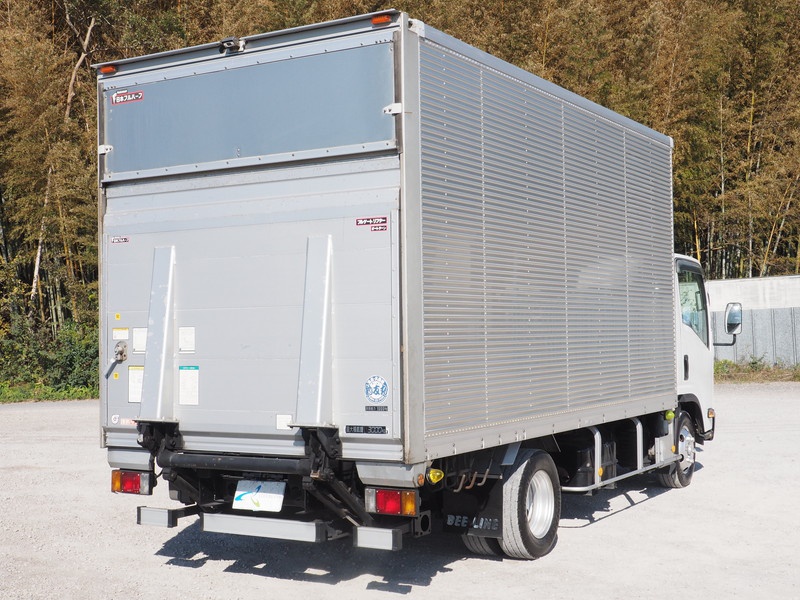 いすゞ エルフ バン車 小型 BDG-NPR85AN 年式 H21[写真05]