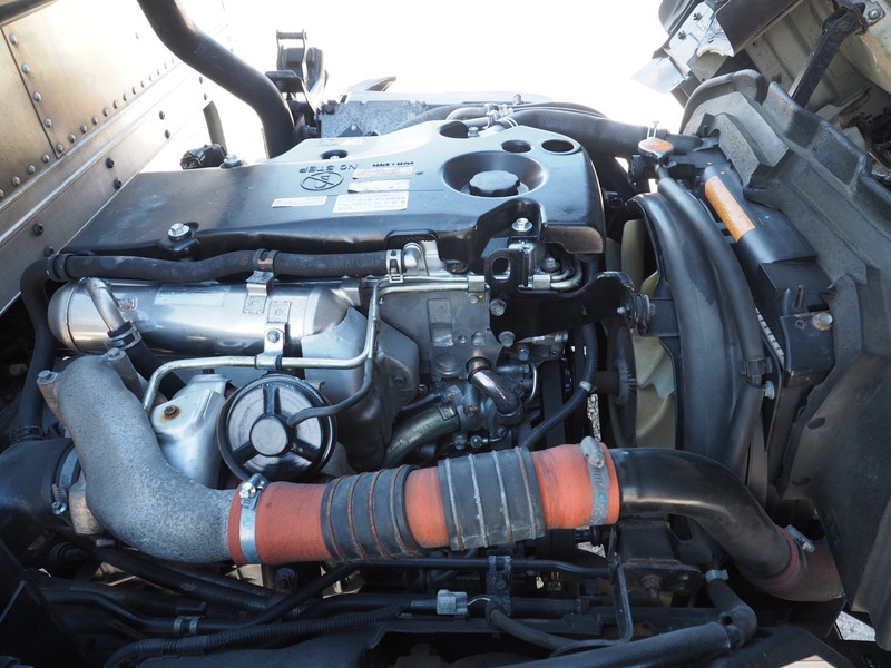 いすゞ エルフ バン車 小型 BDG-NPR85AN 年式 H21[写真29]