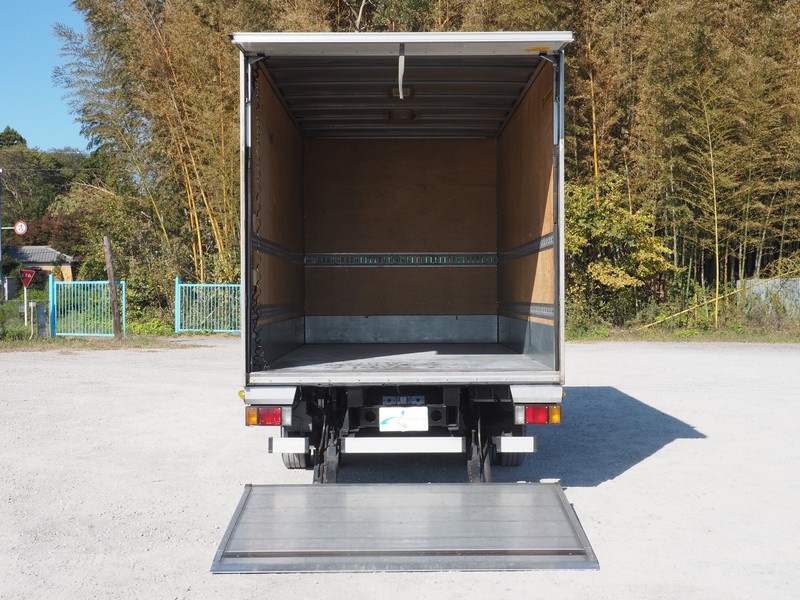 いすゞ エルフ バン車 小型 BDG-NPR85AN 年式 H21[写真12]