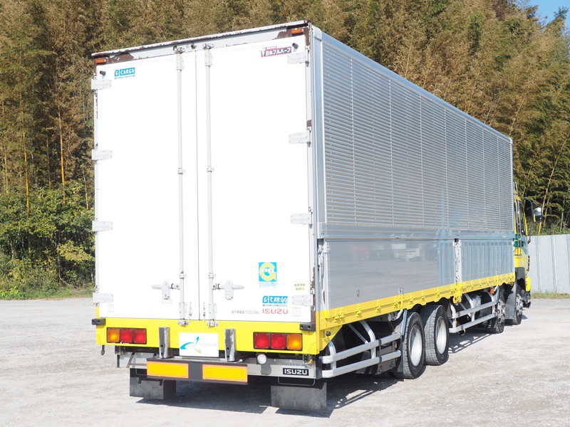 いすゞ ギガ ウイング車 大型 PDG-CYJ77W8 年式 H20[写真05]