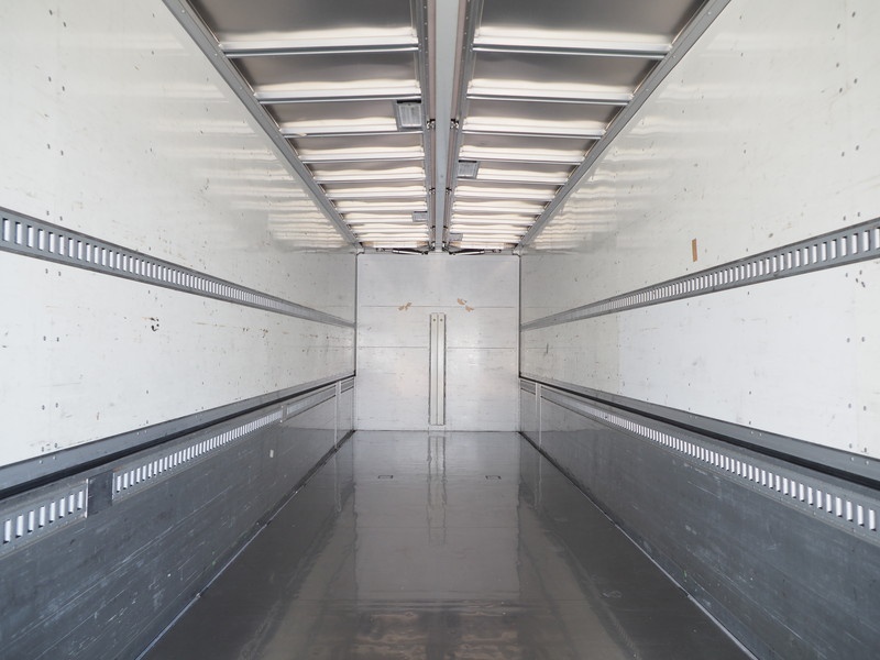 三菱ふそう スーパーグレート ウイング車 大型 QKG-FS55VZ 年式 H24[写真20]