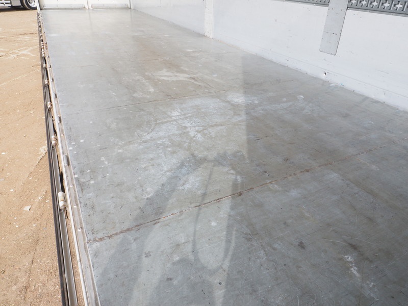 日野 グランドプロフィア ウイング車 大型 LKG-FW1EXBG 年式 H24[写真13]