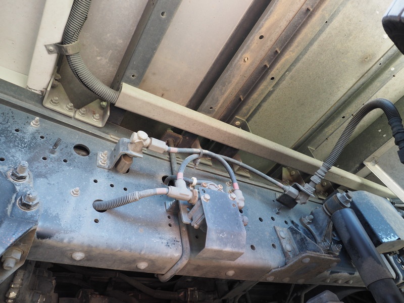 いすゞ ギガ ウイング車 大型 QKG-CYJ77A 年式 H24[写真34]