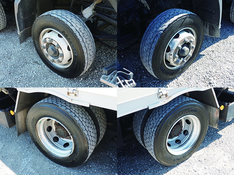 いすゞ ギガ ウイング車 大型 QKG-CYJ77A 年式 H24[写真44]