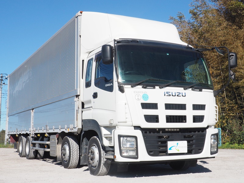 いすゞ ギガ ウイング車 大型 QKG-CYJ77A 年式 H24[写真04]
