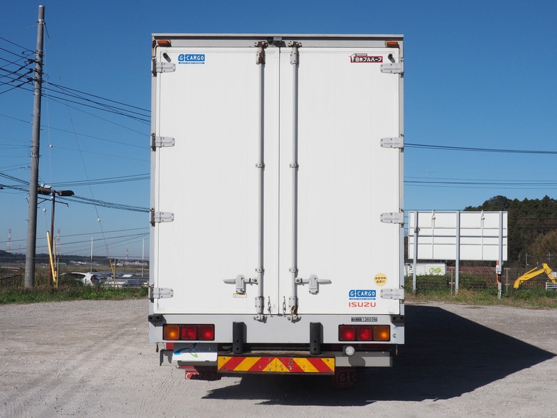 いすゞ ギガ ウイング車 大型 QKG-CYJ77A 年式 H24[写真06]