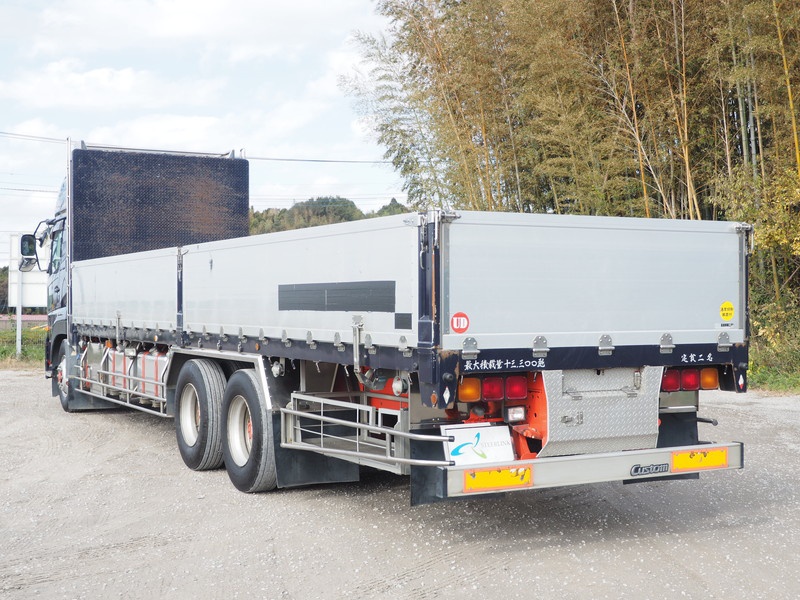 UDトラックス クオン 平ボディ 大型 PKG-CW4ZA 年式 H21[写真07]