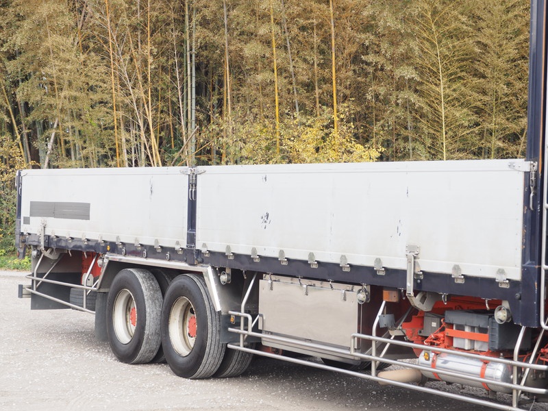 UDトラックス クオン 平ボディ 大型 PKG-CW4ZA 年式 H21[写真09]