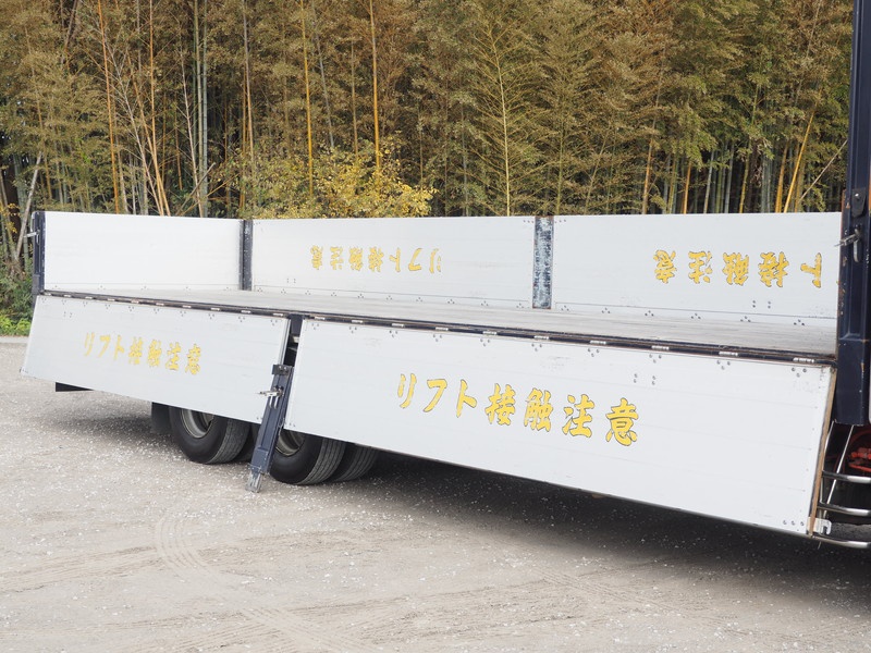 UDトラックス クオン 平ボディ 大型 PKG-CW4ZA 年式 H21[写真11]