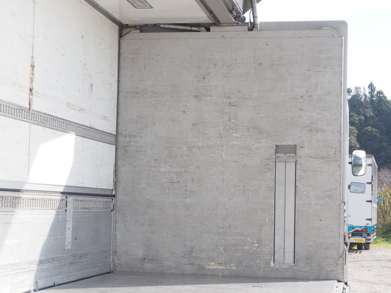 日野 グランドプロフィア ウイング車 大型 ADG-FW1EXYG 年式 H18[写真16]