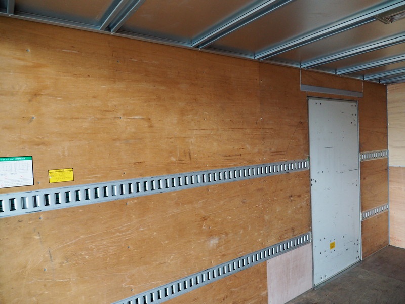 いすゞ エルフ バン車 小型 TKG-NPR85AN 年式 H26[写真17]