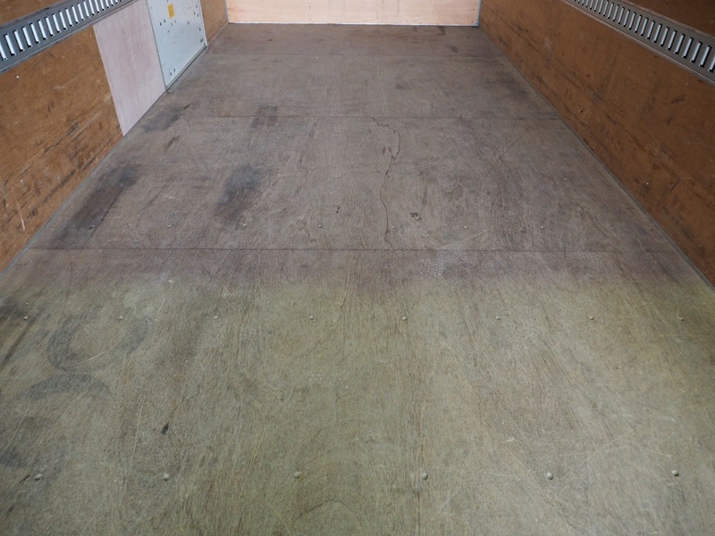 いすゞ エルフ バン車 小型 TKG-NPR85AN 年式 H26[写真16]