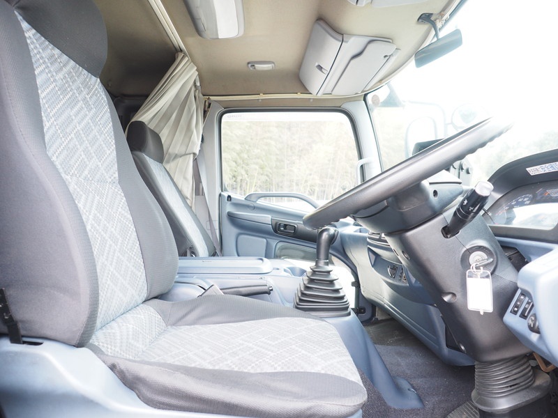 日野 レンジャー バン車 中型 ADG-FD7JLWG 年式 H18[写真16]