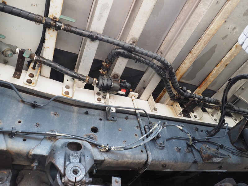 UDトラックス クオン 冷凍バン 大型 QKG-CG5ZA 年式 H26[写真25]