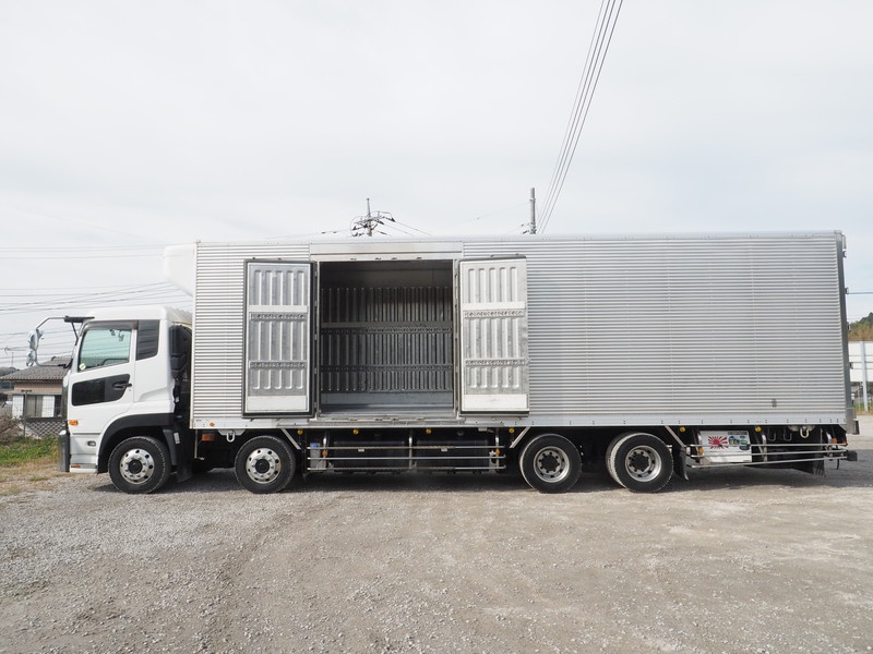 UDトラックス クオン 冷凍バン 大型 QKG-CG5ZA 年式 H26[写真12]