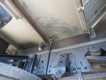 いすゞ エルフ バン車 小型 BDG-NPR85AN 年式 H21 [写真25]