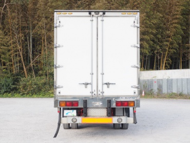 日野 レンジャー 冷凍バン 中型 BDG-FD8JLWA 年式 H21 [写真06]