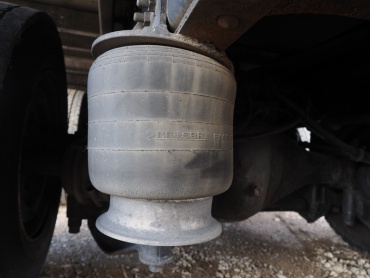 いすゞ ギガ 冷凍ウイング 大型 PKG-CYJ77W8 年式 H20 [写真35]