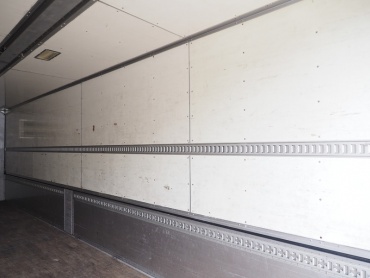 いすゞ ギガ 冷凍ウイング 大型 PKG-CYJ77W8 年式 H20 [写真31]