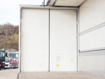 いすゞ ギガ 冷凍ウイング 大型 PKG-CYJ77W8 年式 H20 [写真14]