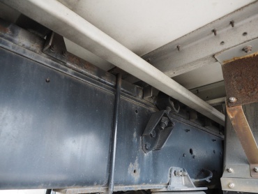 いすゞ ギガ 冷凍ウイング 大型 PKG-CYJ77W8 年式 H20 [写真40]