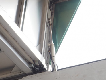 日野 グランドプロフィア ウイング車 大型 LKG-FW1EXBG 年式 H24 [写真17]