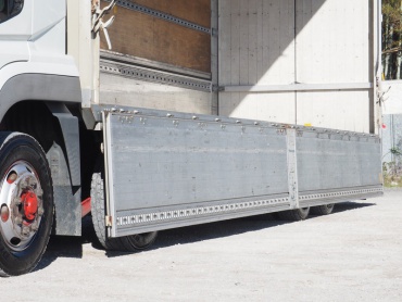 三菱ふそう スーパーグレート ウイング車 大型 PJ-FS54JZ 年式 H18 [写真23]