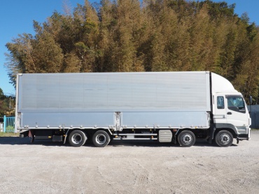 いすゞ ギガ ウイング車 大型 QKG-CYJ77A 年式 H24 [写真08]