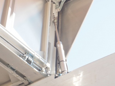 いすゞ ギガ ウイング車 大型 QKG-CYJ77A 年式 H24 [写真17]