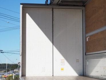 いすゞ ギガ ウイング車 大型 QKG-CYJ77A 年式 H24 [写真16]