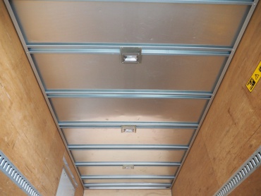 いすゞ エルフ バン車 小型 TKG-NPR85AN 年式 H26 [写真15]