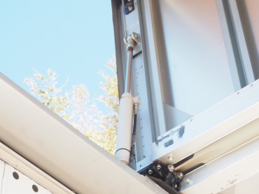 日野 グランドプロフィア ウイング車 大型 BDG-FW1EXYG 年式 H21 [写真18]