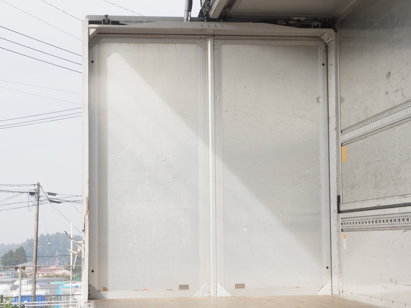 三菱ふそう スーパーグレート ウイング車 大型 LKG-FS54VZ 年式 H23[写真15]