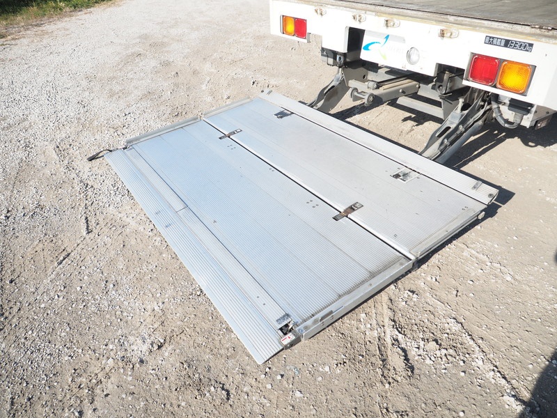 日野 グランドプロフィア ウイング車 大型 LKG-FW1EXBG 年式 H24[写真33]