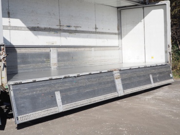 日野 グランドプロフィア ウイング車 大型 ADG-FW1EXYG 年式 H18 [写真24]