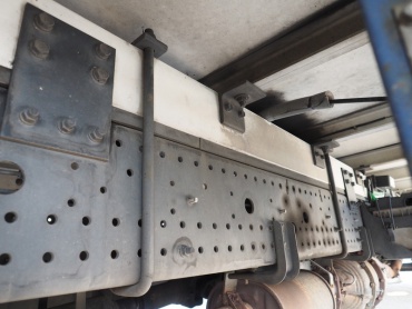 いすゞ フォワード 冷凍バン 中型 PKG-FRR90S2 年式 H19 [写真28]