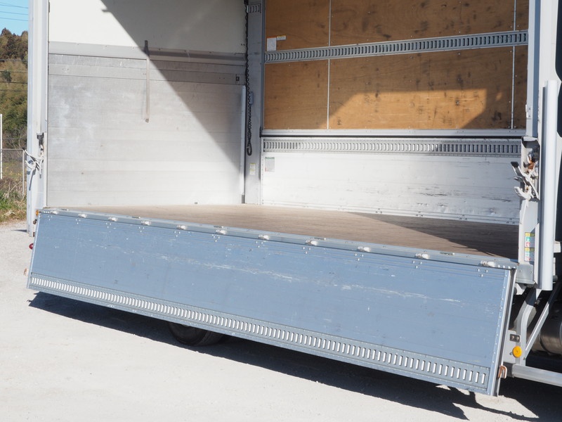 三菱ふそう ファイター ウイング車 中型 TKG-FK64F 年式 H25[写真12]