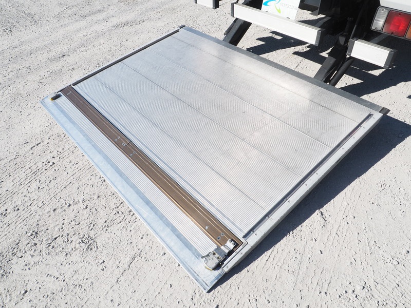 三菱ふそう キャンター バン車 小型 PA-FE88DEV 年式 H18[写真15]