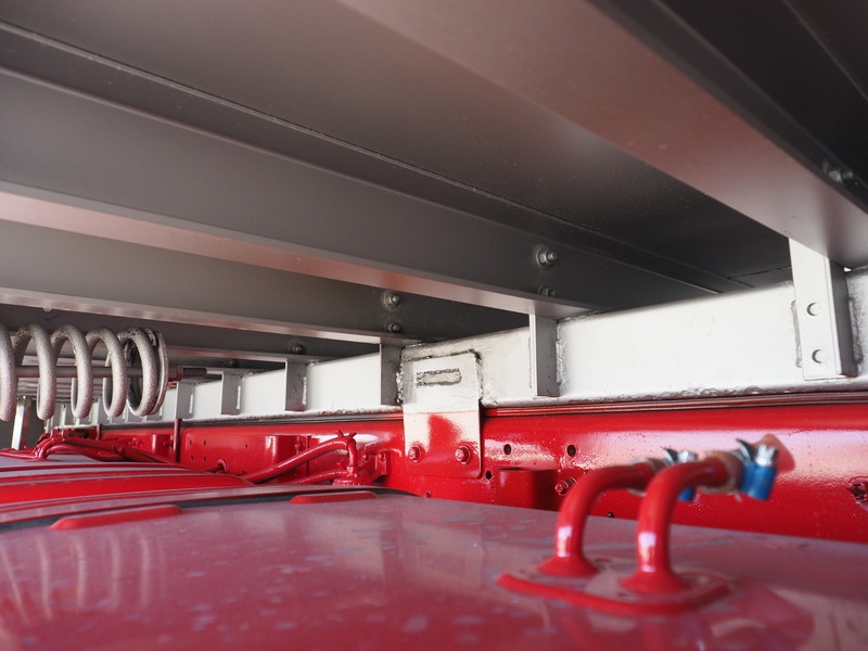 いすゞ ギガ 冷凍ウイング 大型 QKG-CYJ77A 年式 H24[写真43]