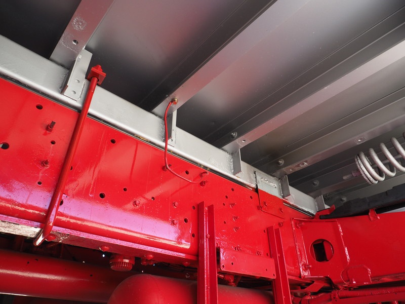 いすゞ ギガ 冷凍ウイング 大型 QKG-CYJ77A 年式 H24[写真45]