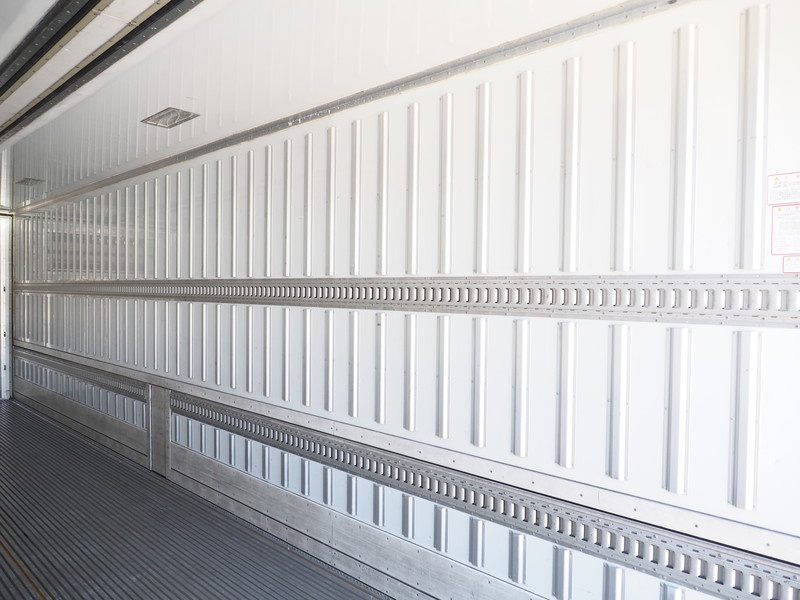 いすゞ ギガ 冷凍ウイング 大型 QKG-CYJ77A 年式 H24[写真33]