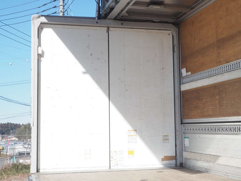 いすゞ フォワード ウイング車 中型 PKG-FRR90T2 年式 H22[写真16]